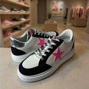 VINTAGE HAVANA LEXA PINK STAR Low Top SNEAKERS in Black x White SIZES 10